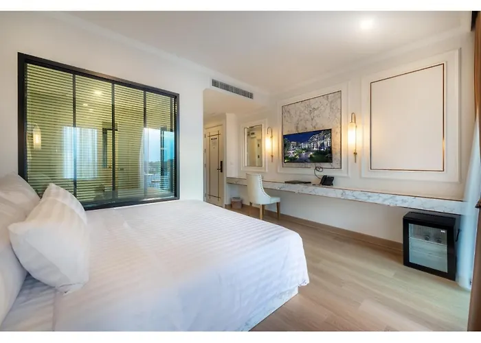 Nine River Hotel 3*