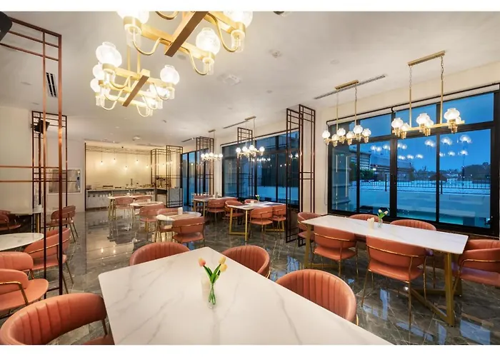 Hotel Nine River 3*