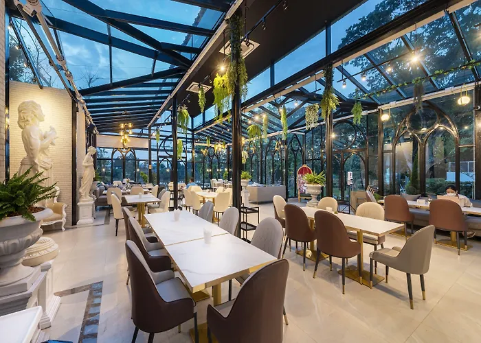 Nine River Hotel Ban Pong (Ratchaburi)